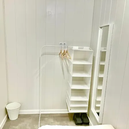 Cozy Next To Metro La Salut Апартаменты Santa Coloma de Gramenet